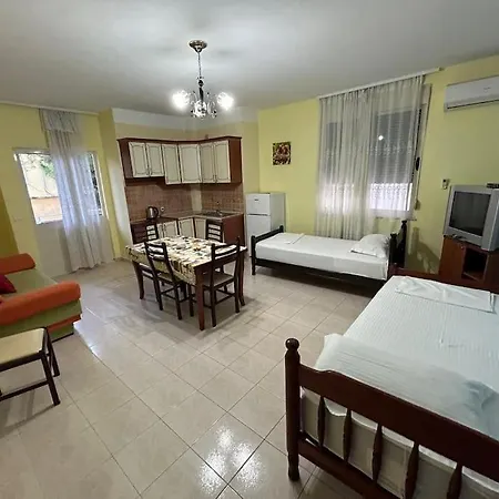 Apartment Rezidenca Hasanaj 19 *